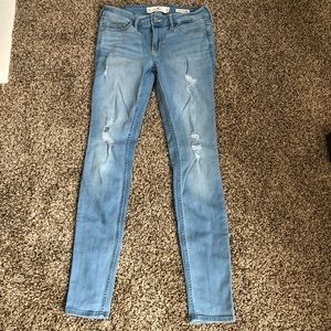 Hollister Low Rise Super Skinny Jeans